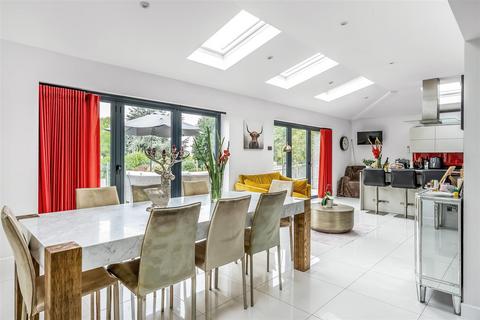 4 bedroom detached house for sale, Shere Avenue, Cheam, SM2