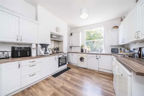 3 bedroom house for sale, Shepherdess Walk, London N1