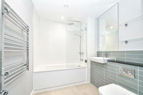 2 bedroom apartment to rent, Viva Court, Kimpton Road, Luton