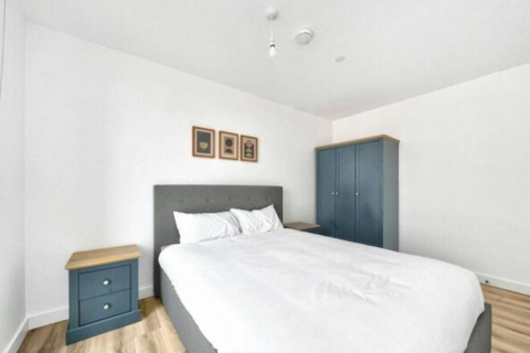 2 bedroom apartment to rent, Viva Court, Kimpton Road, Luton