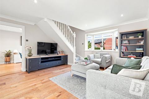 3 bedroom detached house for sale, Boyd Court, Wickford, Essex, SS12