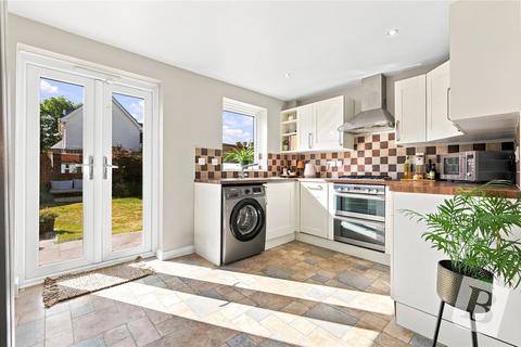 3 bedroom detached house for sale, Boyd Court, Wickford, Essex, SS12
