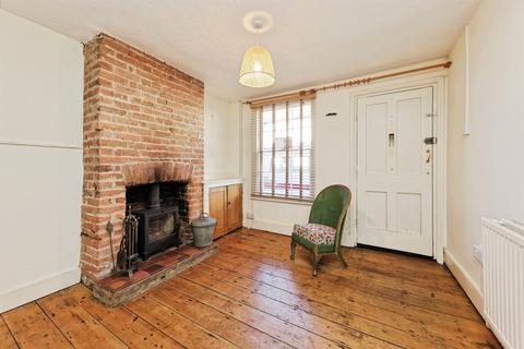 2 bedroom terraced house for sale, Abbey Street, Faversham