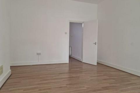 2 bedroom flat to rent, East Dulwich Grove, London, London, SE22