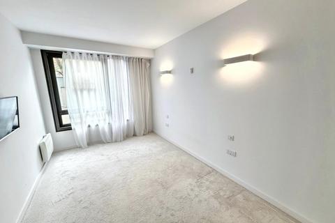 undefined, 4 Blu Bracknell, Wokingham Road, Bracknell, Berkshire, RG42 1AD