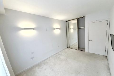 undefined, 4 Blu Bracknell, Wokingham Road, Bracknell, Berkshire, RG42 1AD