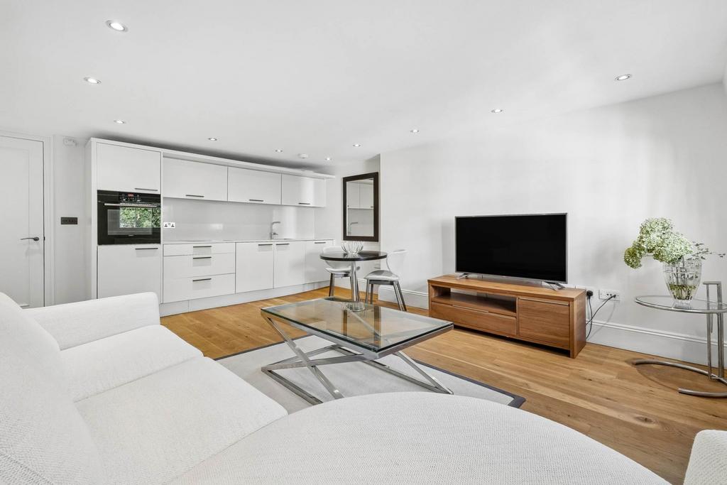 Apartment in London - View 2