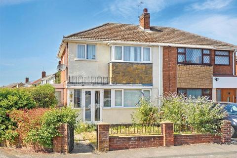3 bedroom end of terrace house for sale, Birch Grove, Birchmoor, TAMWORTH