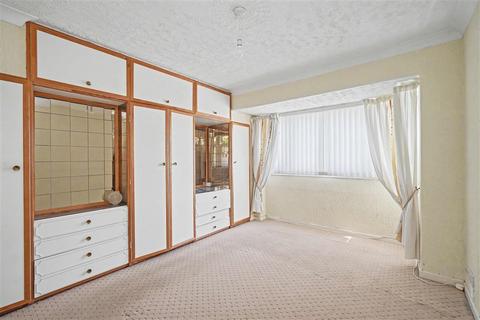 3 bedroom end of terrace house for sale, Birch Grove, Birchmoor, TAMWORTH