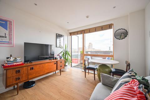 32 Barry Blandford Way, London E3