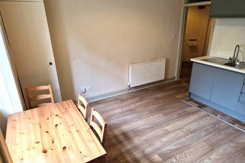1 bedroom flat to rent, Caledonian Crescent, Dalry, Edinburgh, EH11