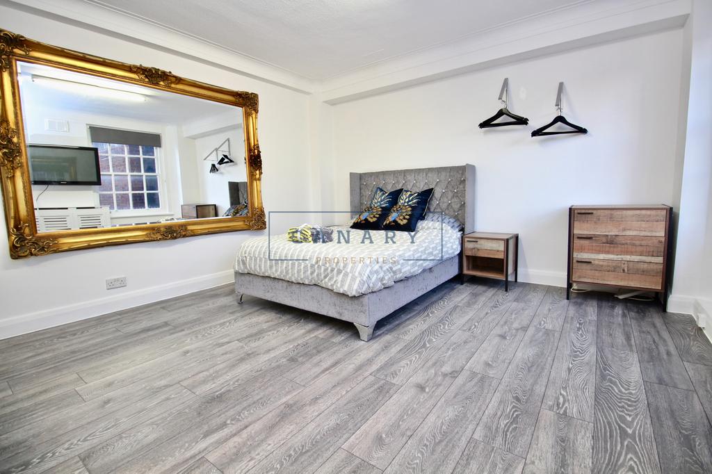 Apartment in London - View 2