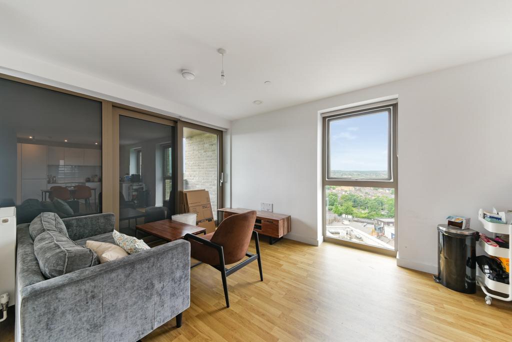 Apartment in London - View 3
