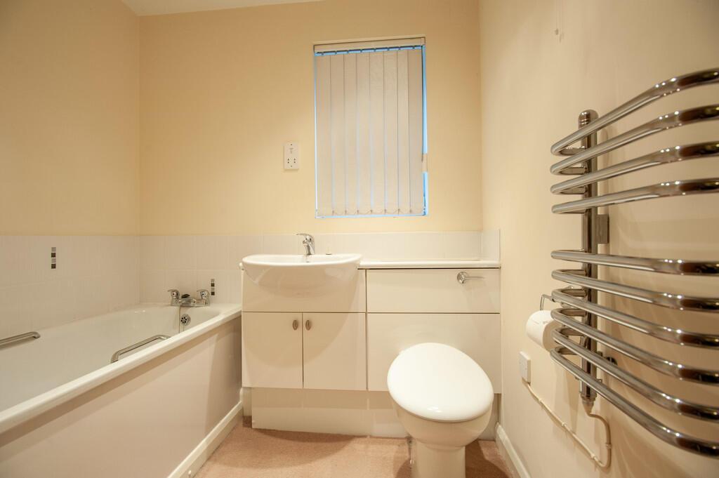 Apartment in York - View 5