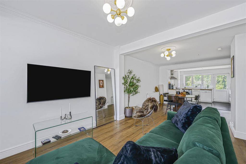 House in Woodford Green - View 5