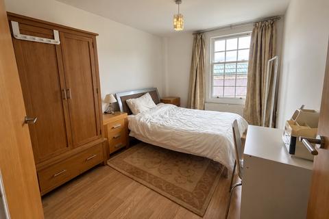 2 bedroom apartment to rent, Bakhaty House, Winchester, Furnished