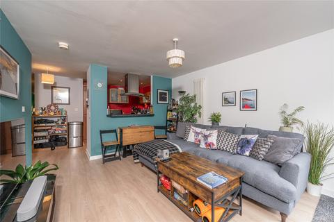 2 bedroom flat for sale, East Pilton Farm Rigg, Edinburgh EH5