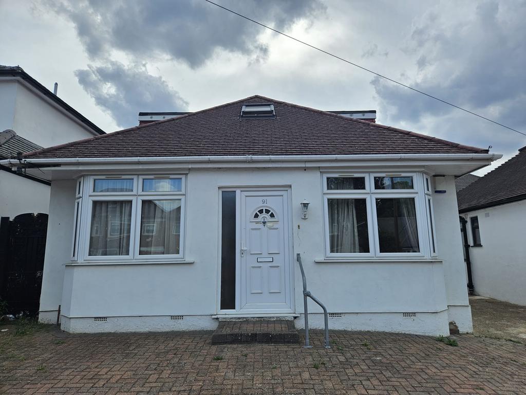 House in EDGWARE