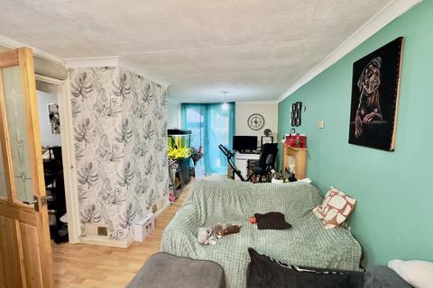 3 bedroom flat for sale, Stafford Place, Peterlee SR8