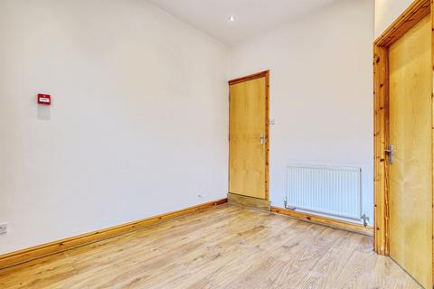 4 bedroom terraced house for sale, Carberry Place, Leeds