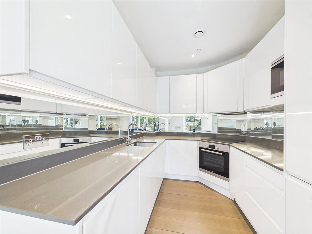 Apartment in Bromley - View 5