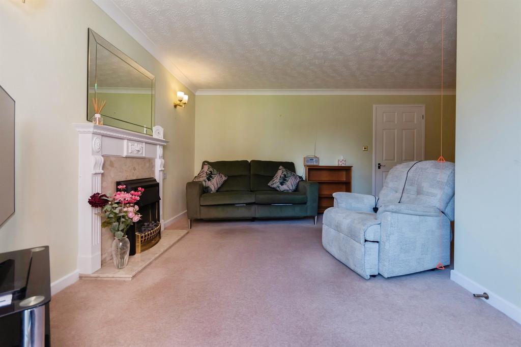 House in Solihull - View 3