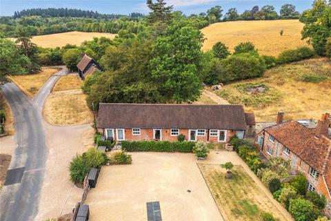 3 bedroom detached house for sale, Harpsden Bottom, Henley-on-Thames RG9