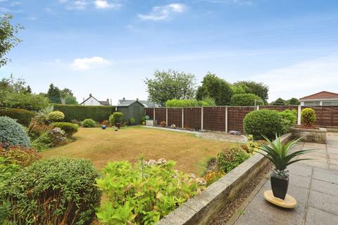 2 bedroom bungalow for sale, Moorlands, Wickersley, Rotherham, South Yorkshire, S66