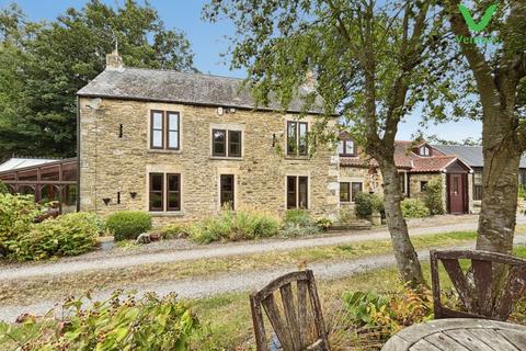 3 bedroom farm house for sale, Millhills Farm, Fir Tree, Crook