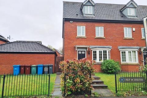 4 bedroom semi-detached house to rent, Cornwall St, Manchester, M11