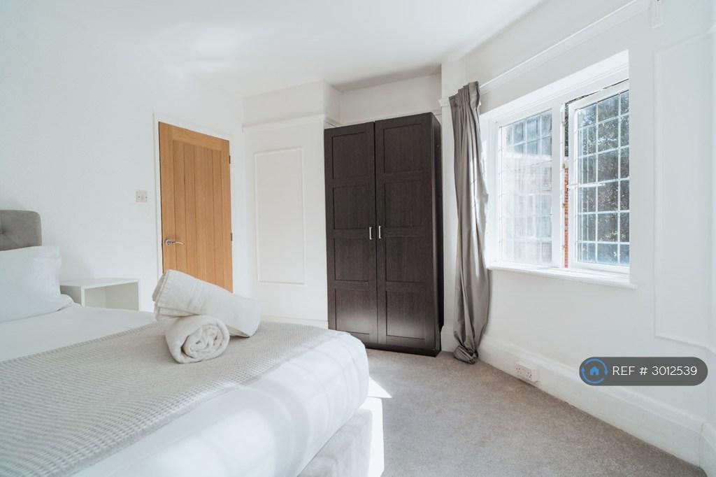 House in Bournemouth - More