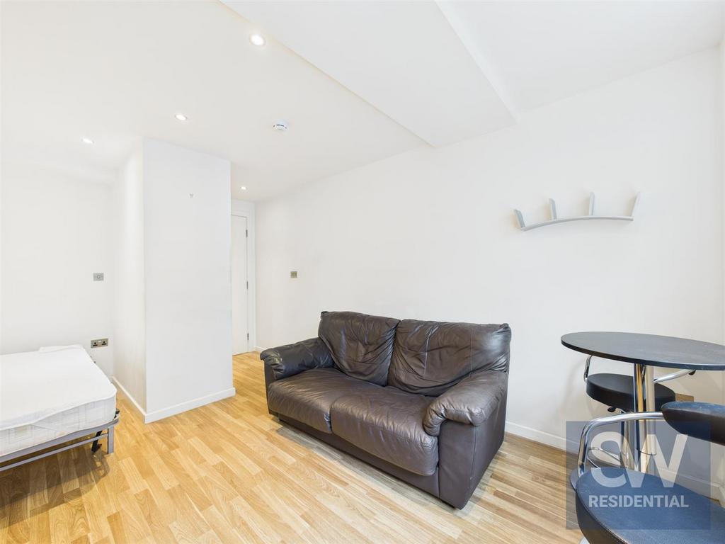 House in Leeds - View 3