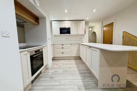 2 bedroom flat to rent, Worcester Street, West Midlands DY8