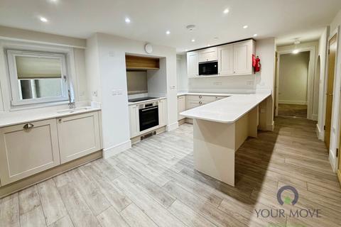 2 bedroom flat to rent, Worcester Street, West Midlands DY8