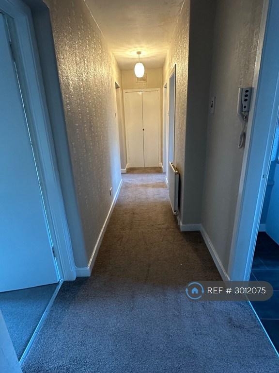 Apartment in Glasgow - View 4
