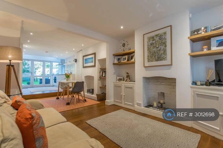 House in Cambridgeshire - View 2