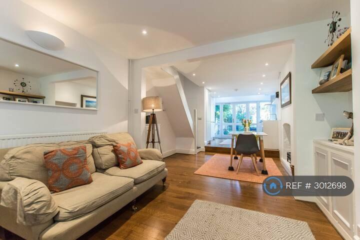 House in Cambridgeshire - View 3