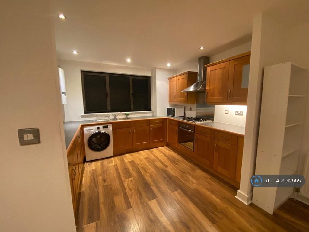 Apartment in London - More