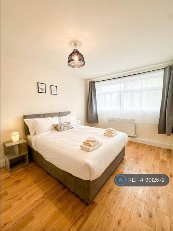 Apartment in London - View 2