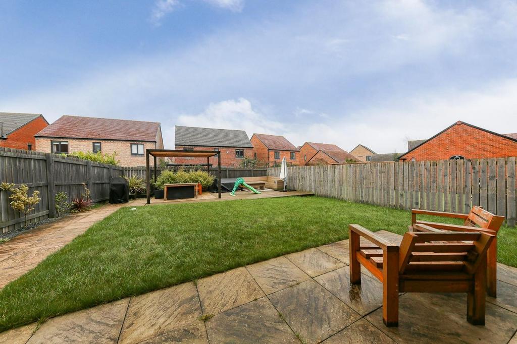 House in North Tyneside, North East - View 2