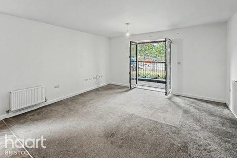 1 bedroom flat for sale, English Oak, Bristol