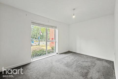 1 bedroom flat for sale, English Oak, Bristol