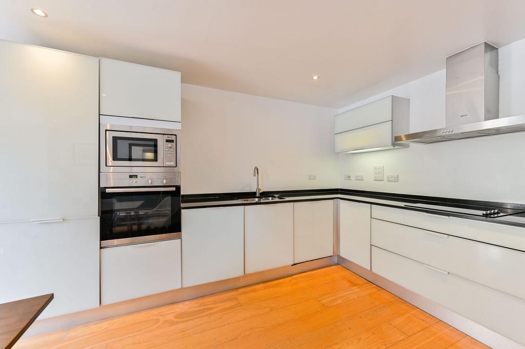 Apartment in London - View 3