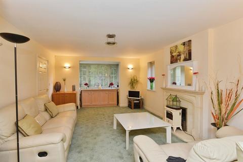 4 bedroom detached house for sale, Caldecotte Lane, Caldecotte, Milton Keynes