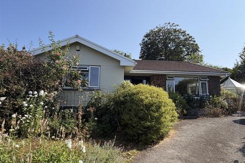 2 bedroom detached bungalow for sale, Reeds Park, Lostwithiel