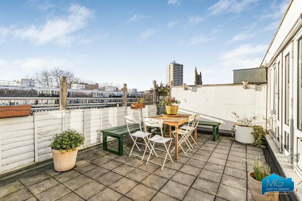Apartment in London - View 2