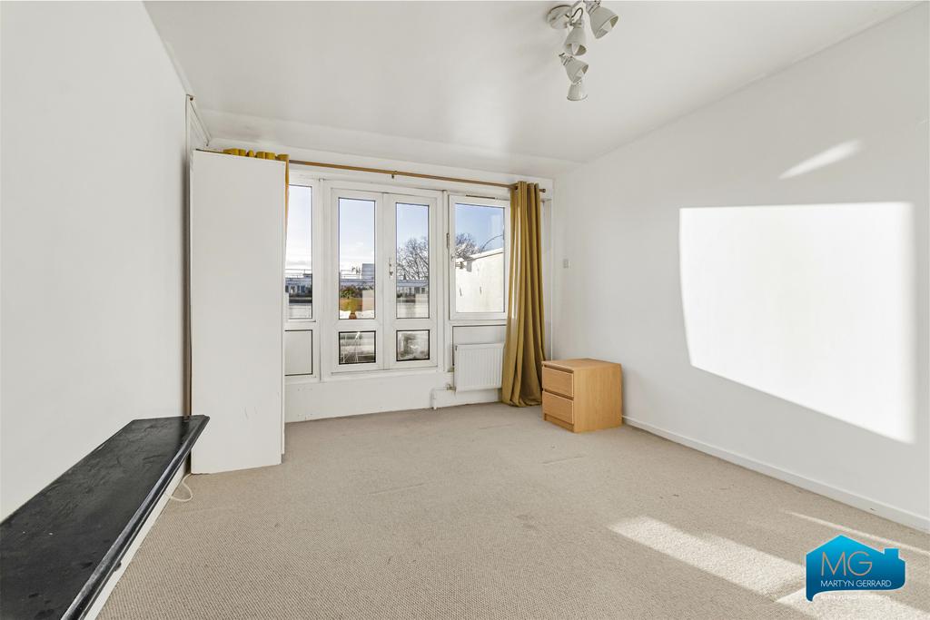 Apartment in London - View 3