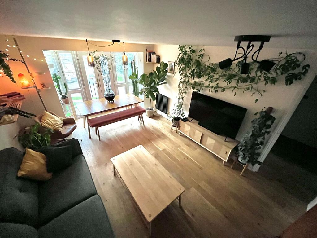 Apartment in London - View 2