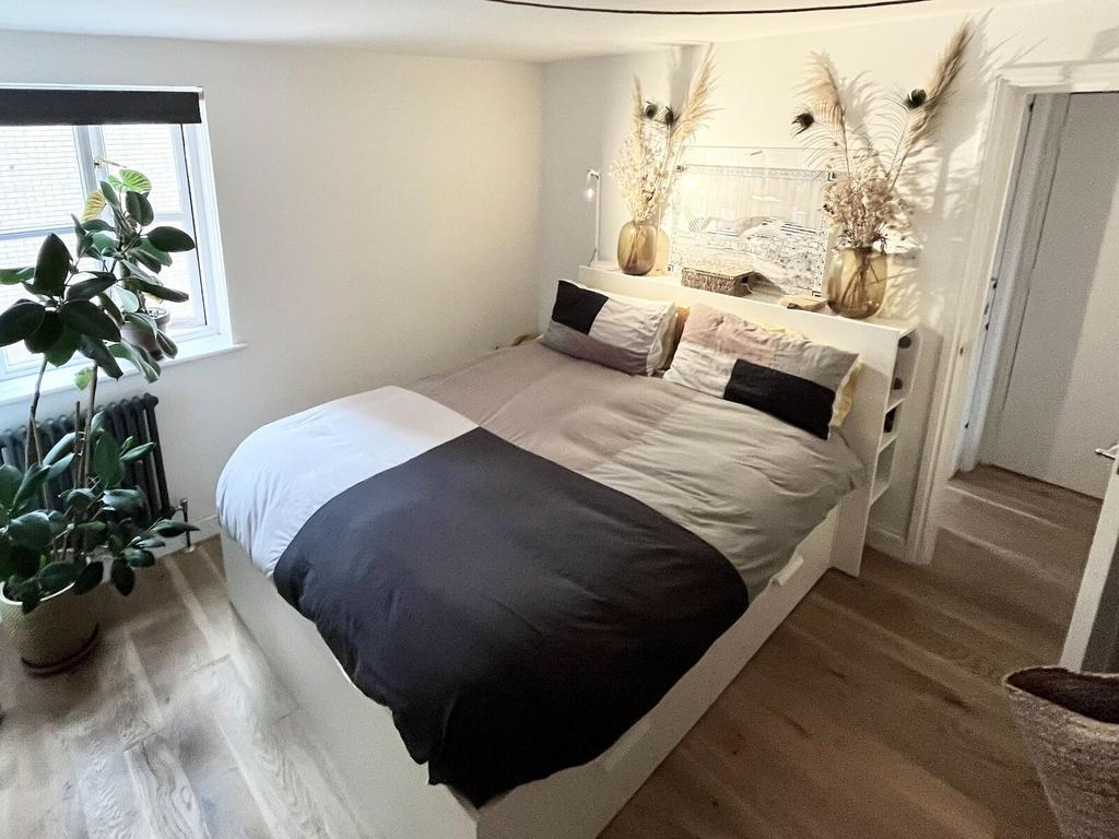 Apartment in London - View 3