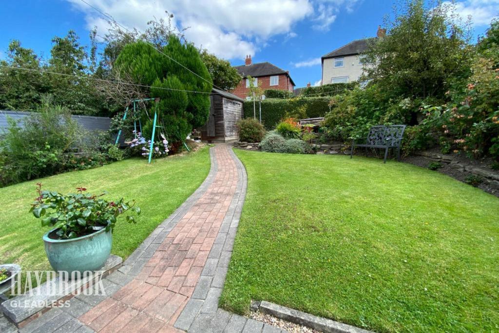 House in Sheffield, Norfolk Park - View 4